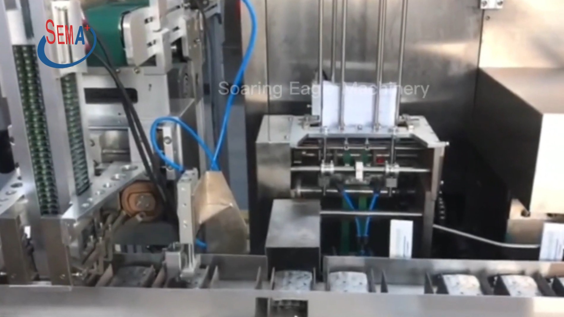 Automatic packing line for blister packing machine link with carton box packing machine 